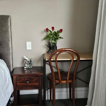 Okauia House, Matamata Hotel ภายนอก รูปภาพ